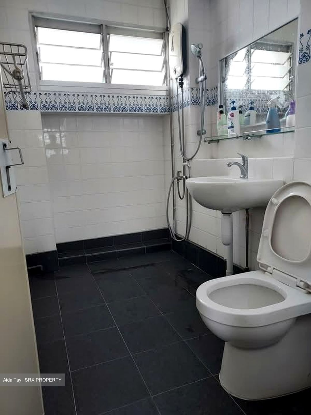 Blk 710 Jurong West Street 71 (Jurong West), HDB Executive #562060701